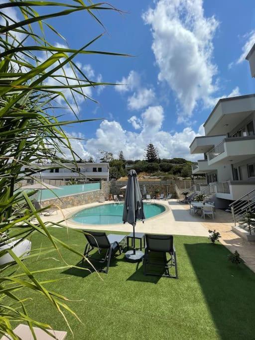 Modern Family Apartment Ewa With Pool, Dining Area On Crete Coast Stavromenos Dış mekan fotoğraf