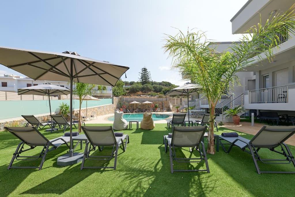 Modern Family Apartment Ewa With Pool, Dining Area On Crete Coast Stavromenos Dış mekan fotoğraf