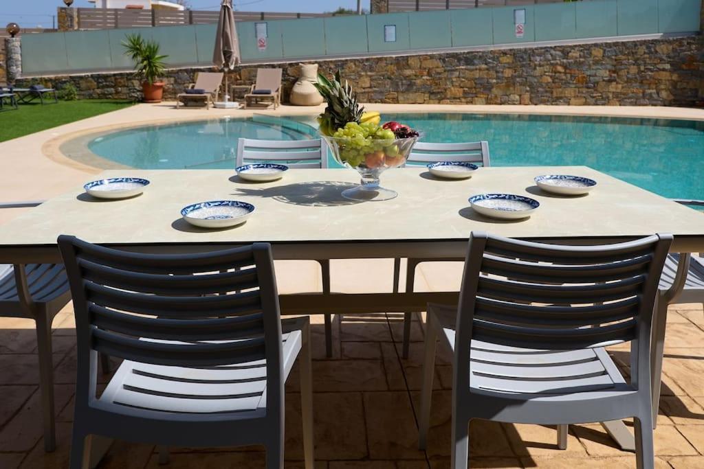 Modern Family Apartment Ewa With Pool, Dining Area On Crete Coast Stavromenos Dış mekan fotoğraf