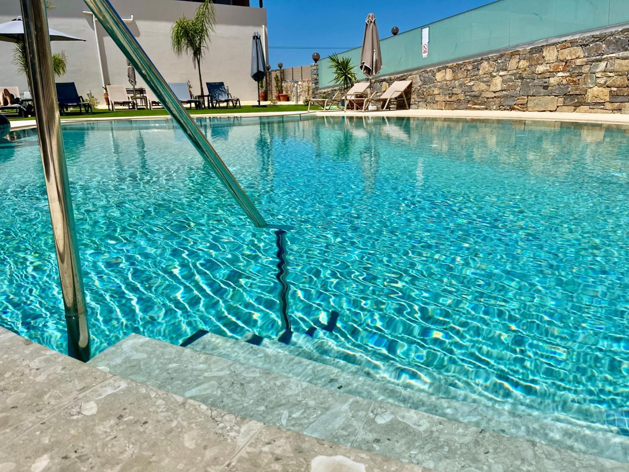 Modern Family Apartment Ewa With Pool, Dining Area On Crete Coast Stavromenos Dış mekan fotoğraf